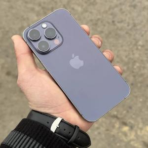 Смартфон Apple iPhone 14 Pro 24/7GB