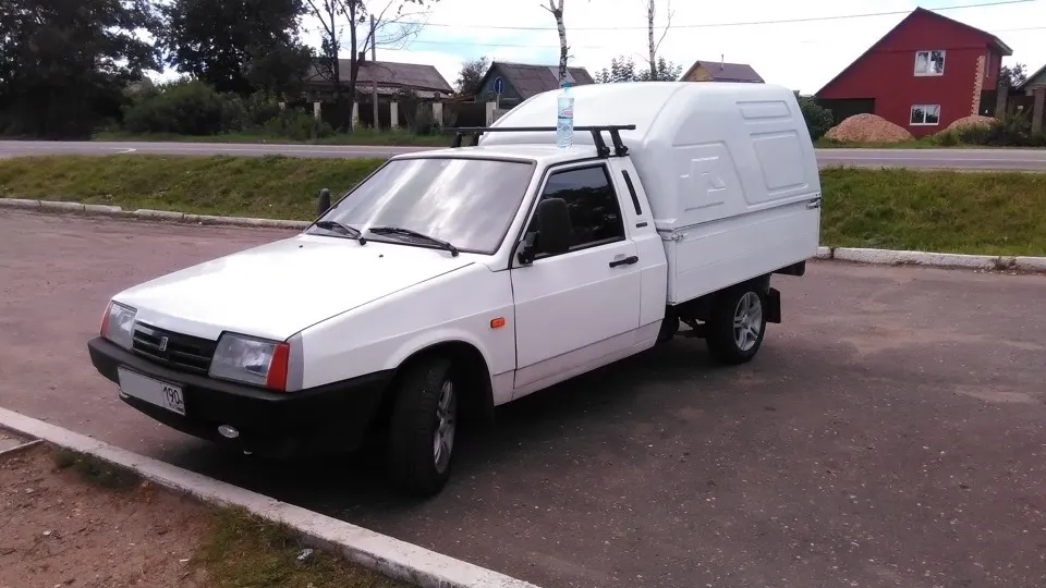 Pikap VIS 2347 LADA Samara