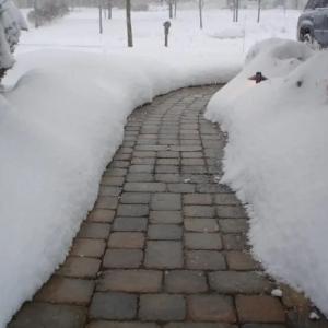 Muz va qorni eritish uchun kabel isitish