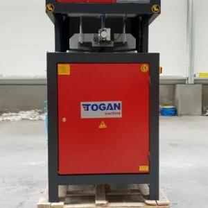 Bir burchakli profil burchaklarini tozalash uchun avtomatik mashina