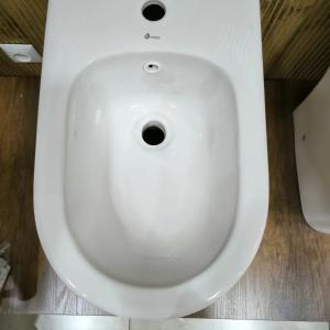 Биде Debora F8858