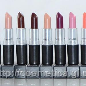 Матовая помада MAC