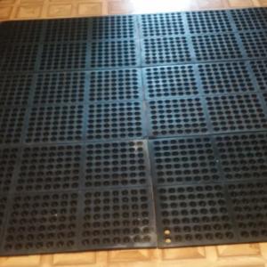 Резиновые коврики