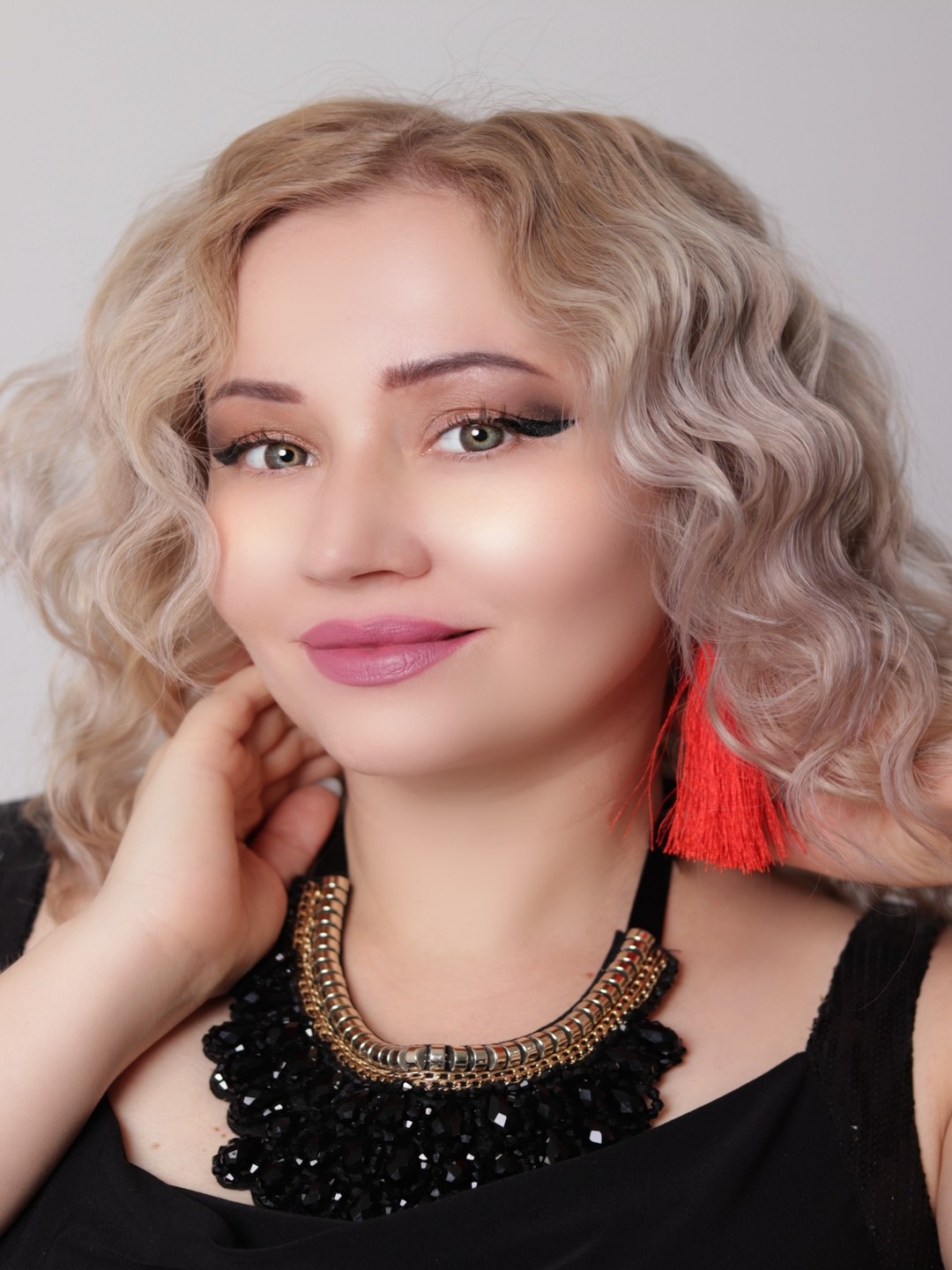 S3-677 CHESTNUT BROWN 0.00 Rangli QO‘NG‘IR linzalari, go‘zallik uchun. 1 dona linza