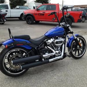 Мотоцикл Harley-Davidson Breakout 114cu