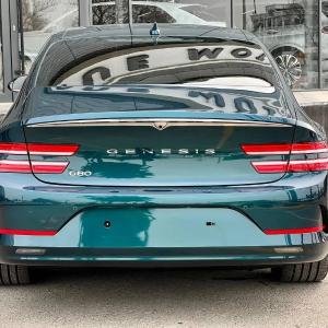 Электромобиль Genesis G80