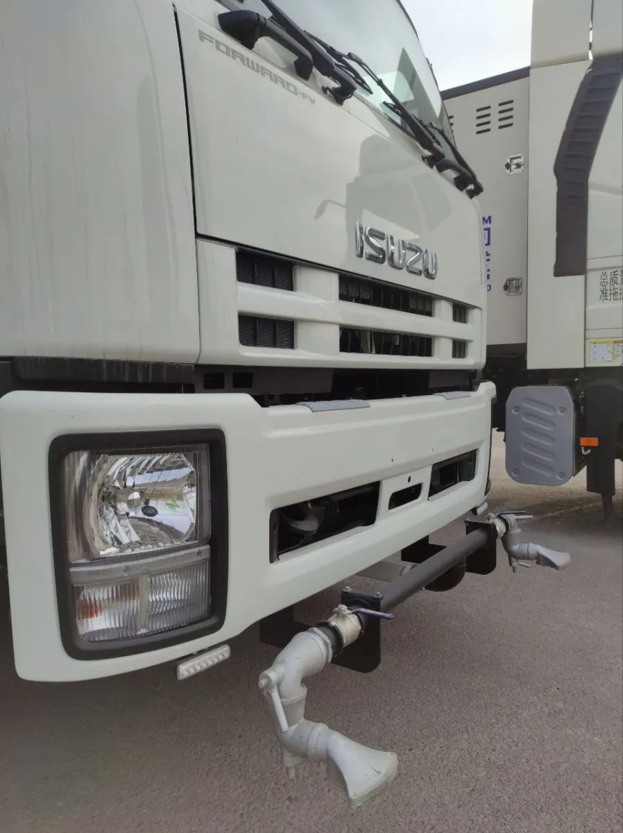 Поливомоечная машина ISUZU FVR 34K
