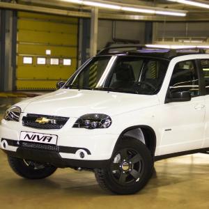 Автомобиль Chevrolet NIVA GLC