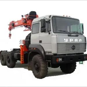 Ural traktori Toshkentda sotiladi (maxsus texnika)