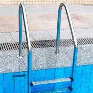 Лестницы и аксессуары для бассейнов