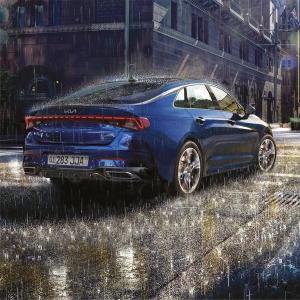 Автомобиль Kia K5