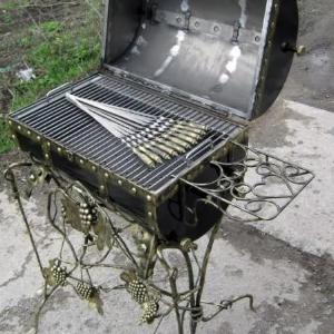 Metall barbekyu