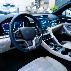 Автомобиль BYD SONG PLUS DM-i CHAMPION (150 km Flagship)