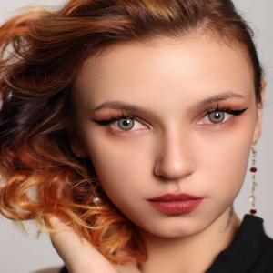 S3-592 BROWN 0.00 2PS с Раствором Цветные КАРИЕ  2 Линзы+Раствор в Подарок
