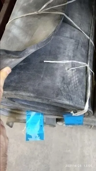 Kauchuk plastinka TMKSh, MBS va UM (transformator)
