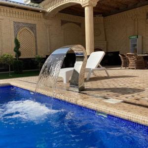 Аттракцион "Кобра" для бассейна (AISI 304)