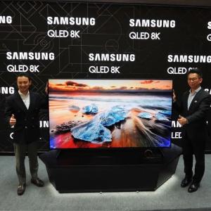 Телевизор Samsung 40" QLED Smart TV