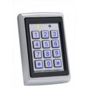 Magnit kartani o'quvchi bilan kod paneli