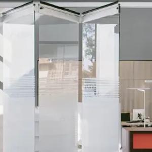 Раздвижные стеклянные системы "Гармошка"