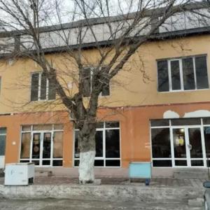 Здание столовой и магазина