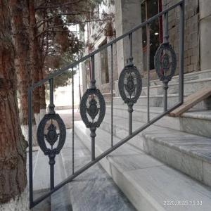 Лестничные перила