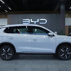 Автомобиль BYD Song Pro DM-i Champion (71km Flagship)