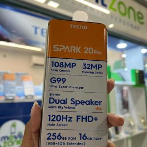 Smartfon Tecno Spark 20 Pro+