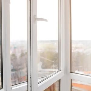 Пластиковые окна Akfa алюминий