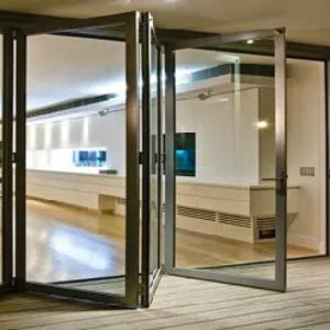 Раздвижные стеклянные системы "Гармошка"