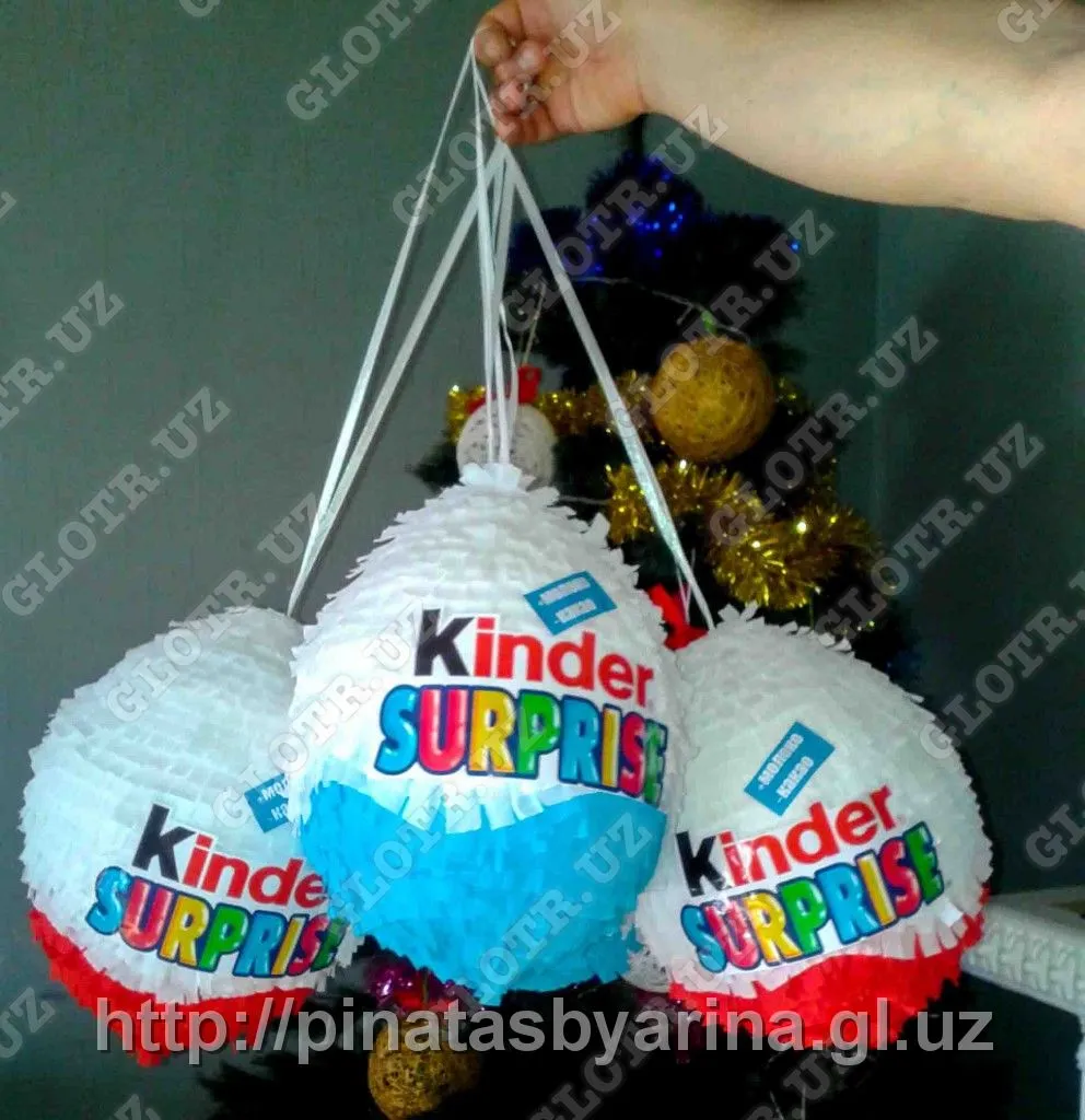 Kinder Surprise mini piñatas