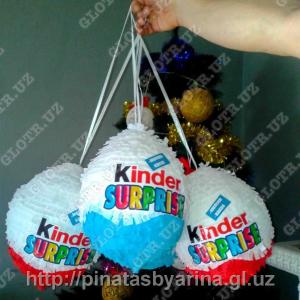 Kinder Surprise mini piñatas