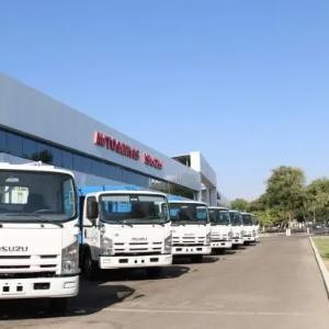 ISUZU NQR90 закрытий кузов фургон