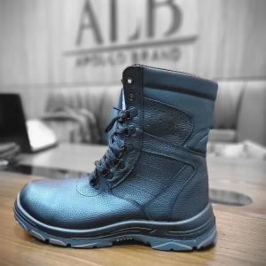 Metall bilan himoyalangan poyabzal