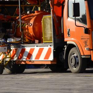 Машина дорожная разметочная "Шмель 12 А"