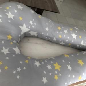 Homilador ayollar uchun yostiq