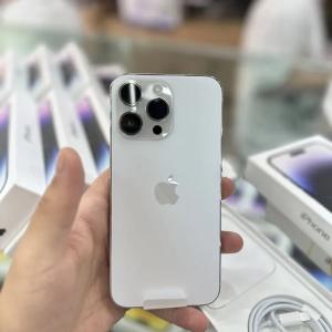 Смартфон Apple iPhone 14