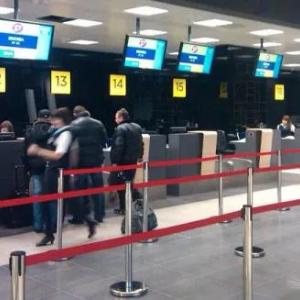 3 metrli tortib olinadigan lenta bilan to'xtash uchun to'siq stendi