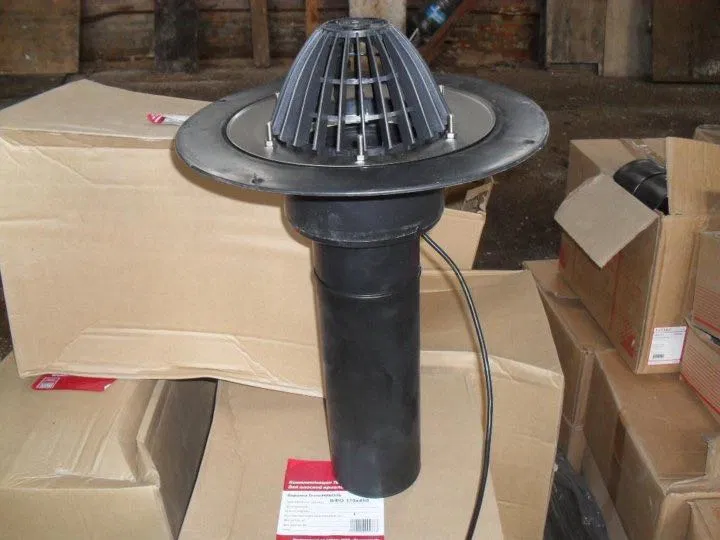 Воронка кровельная с обогревом PLASTFOIL VORTEX D=110 мм, д 350-450мм