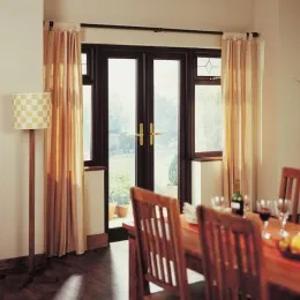 Изготовление нестандартных пластиковых дверей