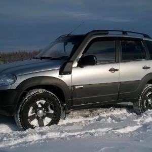 Chevrolet NIVA LE