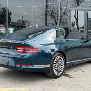 Genesis G80 elektr avtomobili