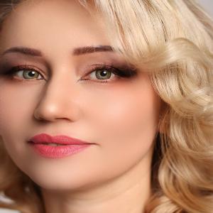 #1027  0.00 2PS Цветные ЗЕЛЕНЫЕ контактные линзы, для красоты. 2 Линзы.