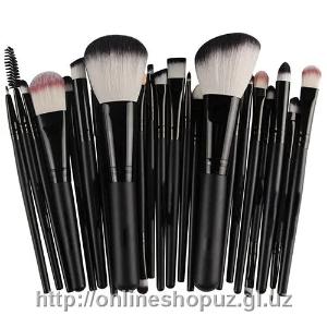 Набор кистей для макияжа