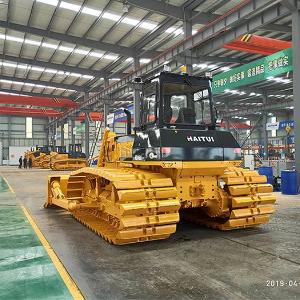 бульдозер HD16S  водно-болотный 