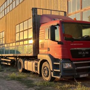 Тягач MAN 2011 г