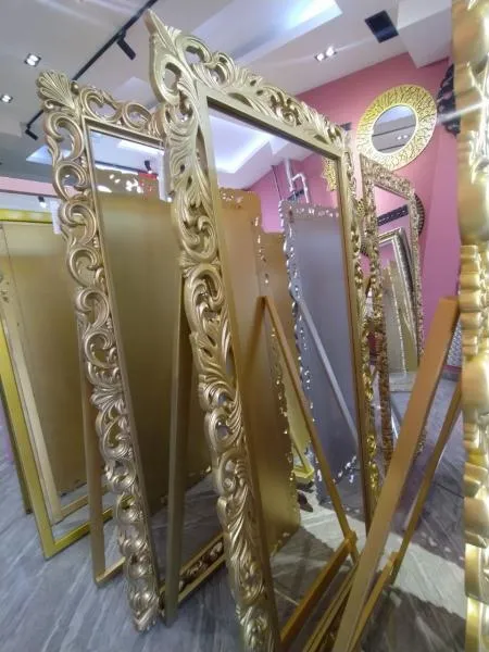 Зеркало настенное