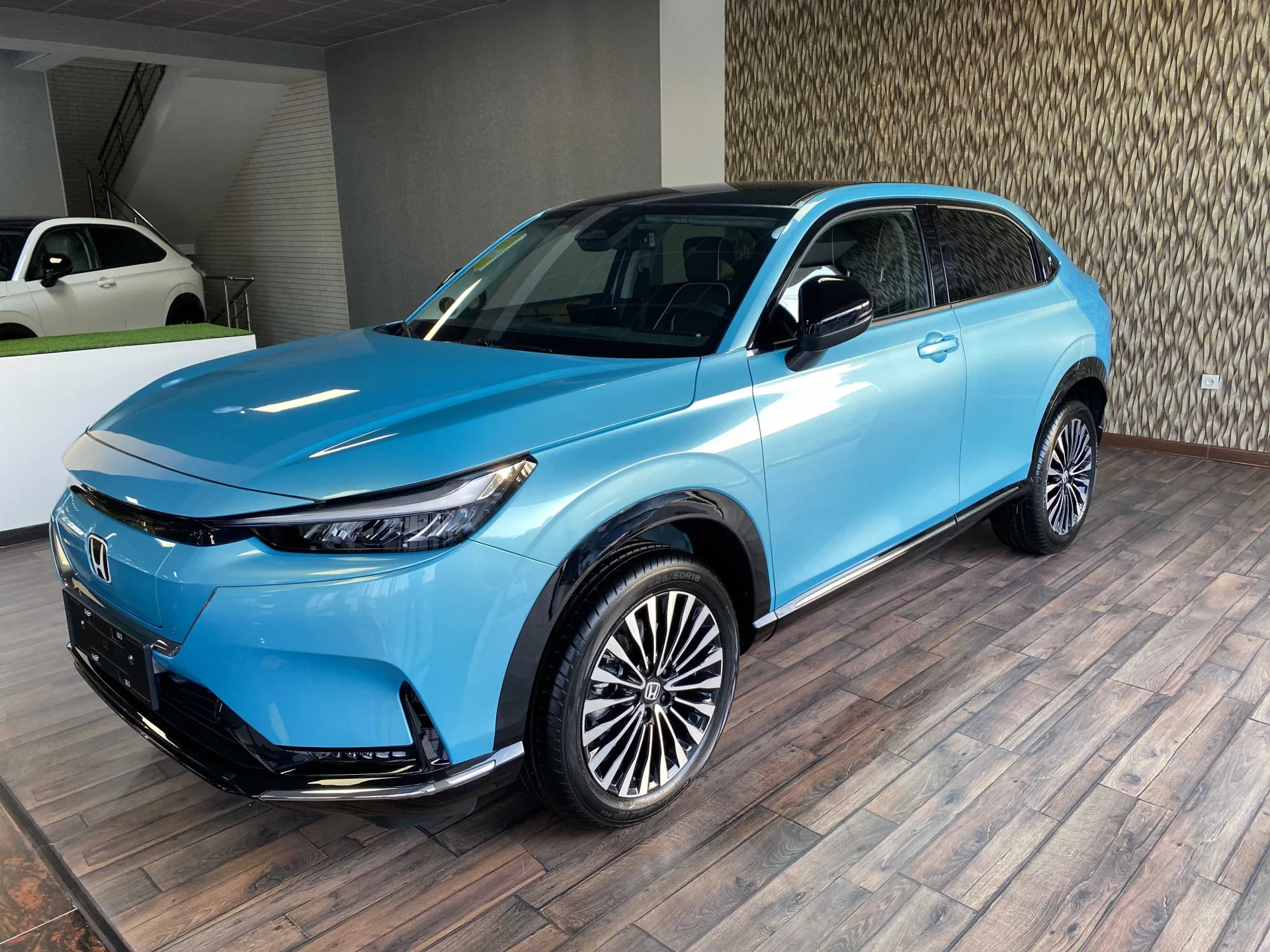 Электромобиль Honda E 510km 2023