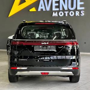 Электромобиль KIA Carnival 2023