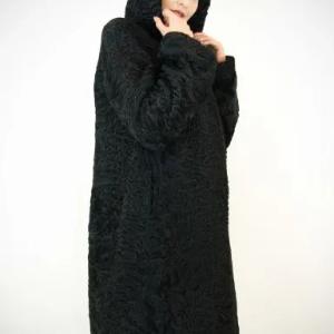 Шубы из каракуля "КАРМЕН"