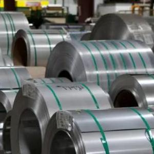 O'ramlarda va rulonlarda oq qalay